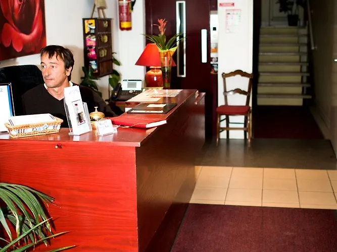 فندق De Jouvence 3*